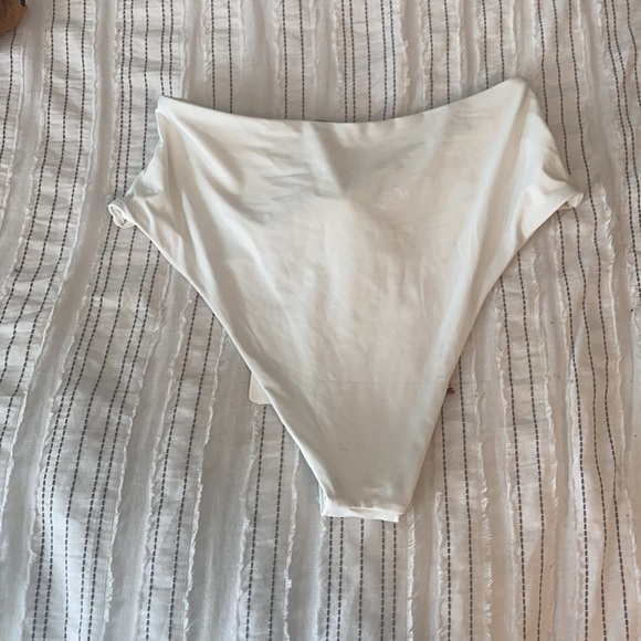 NWT WeWoreWhat High Waisted White Bikini Bottom - Picture 4 of 6